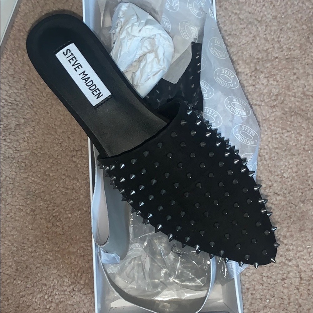 Steve Madden tanner